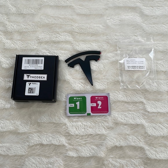 Tesla Model Y - Picture 3 of 6